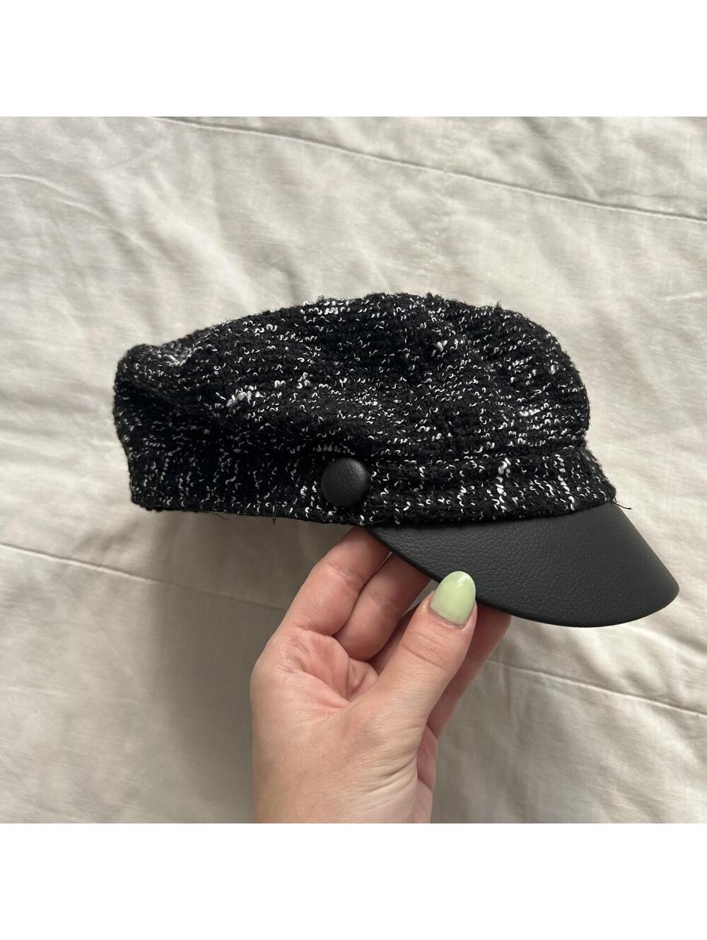 Y2K Black White Tweed Newsboy Cap Faux Leather Brim Made in Japan